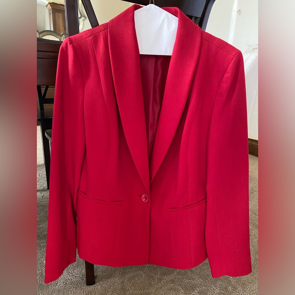 Evan Picone Red Skirt Set